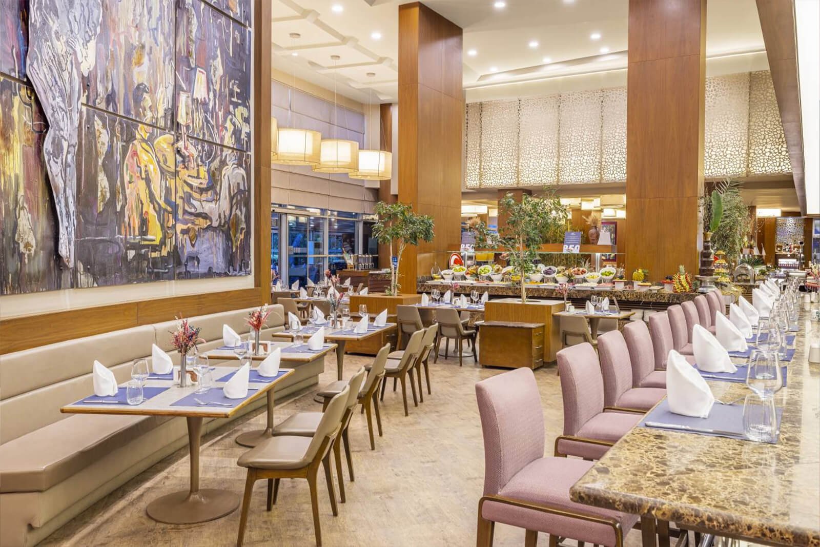 Concorde De Luxe Resort: Ana restoran